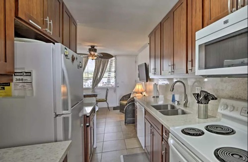 Makaha Condo | OUTSTANDING Main Floor Condo - STEP directly onto the BEACH!