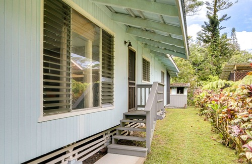 Nanawale Estates House | Pahoa Vacation Rental w/ Lanai ~ 11 Mi to Beach!