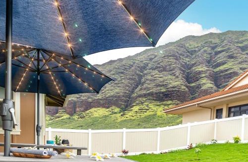 Makaha Valley House | PARADISE MAHALO! Oahu Ocean View Family Retreat Sleeps 14 Million Dollar View!