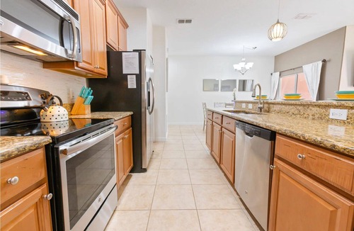 Bay Lake Villa | Paradise Palms Resort/PS5/Private South Facing Pool/10 Mins Disney/Lagoon pool
