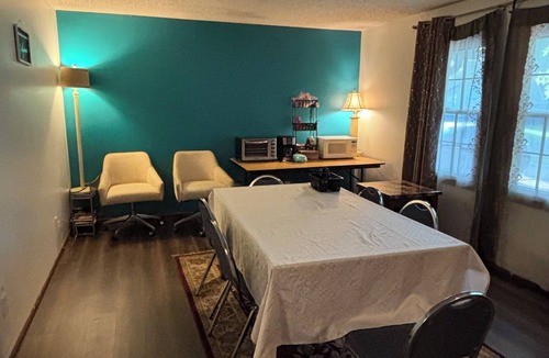 Lawrence House | Peace, family friendly, business vacation home