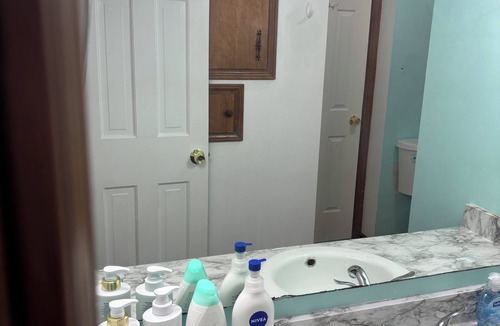 Lawrence House | Peace, family friendly, business vacation home