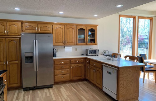 Olathe House | Peaceful 3-bedroom accessible ranch home with AC, WiFi in Eastside Olathe.