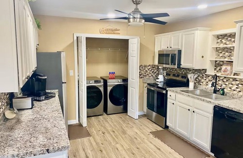 Austell House | Peaceful 3-bedroom house with AC in beautiful Austell