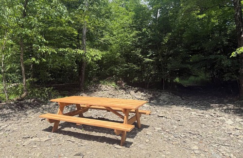 Smithville Flats RV Rental | Peaceful & private 1-bedroom campground in charming Smithville Flats