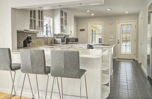 East Hampton House | Peaceful, Private, Perfect Family Getaway in prime Wainscott location!
