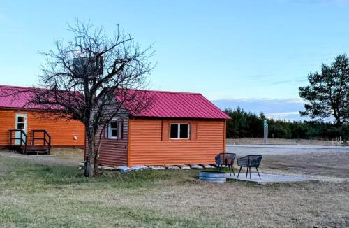 Rapid River Hotel | Peninsula Point Lodge