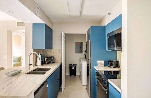 Aventura Apartment | Perfect 1-bedroom apartment with AC in charming Aventura