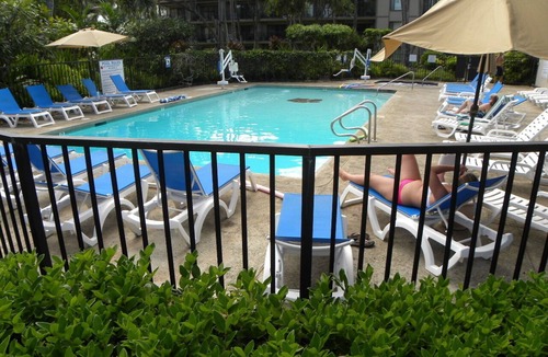 Kapaa Condo | PERFECT KAUAI Condo! Steps from Beach/2bd2bth Washer/Dryer AC -Free Parking
