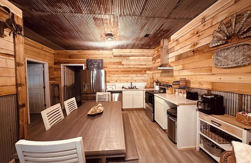Counce House | Perfect Pickwick Stay Near Marinas & Local Favorites