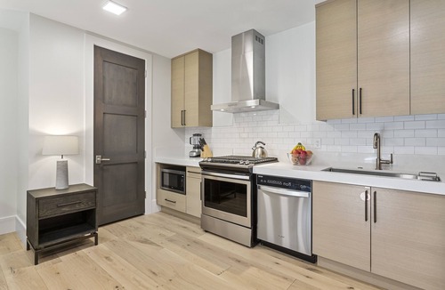 Empire Pass Condo | Perfect Ski-in/Ski-out Empire Residences with Private Deck by Deer Valley Resort