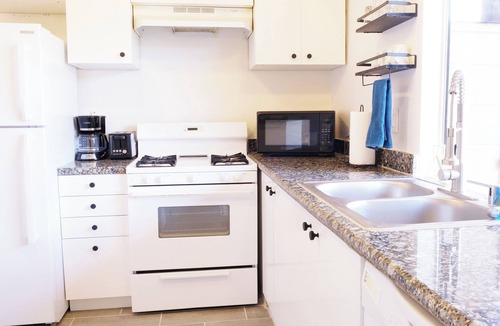 Chinatown House | Pet Friendly 2-bedroom townhome in Las Vegas 3 miles from Strip