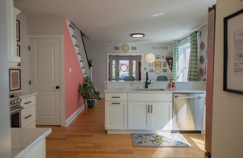 Bryn Mawr House | Pet-friendly Bryn Mawr Gem on Quiet Street: 9-min Walk to Train to Philly/NJ/NYC