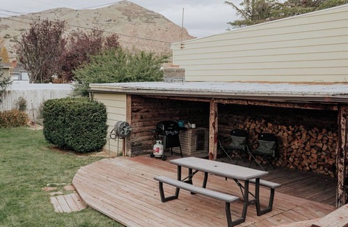 Canyon Rim House | Pet Friendly Home in Millcreek w. Fenced Backyard & Access to Mountains