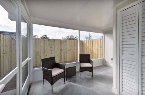 Saint Cloud House | Pet friendly + in Dwtn + 20mi to Disney & Parks!