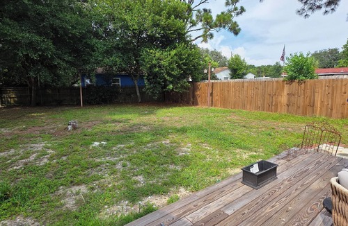 Fort Walton Beach House | pet friendly mid-century cottage near beaches