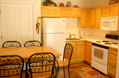 Warrior's Mark House | Pinecreek #I - 4 BR: Close to Town- Shuttle to Slopes- Pool & Hot Tub Access