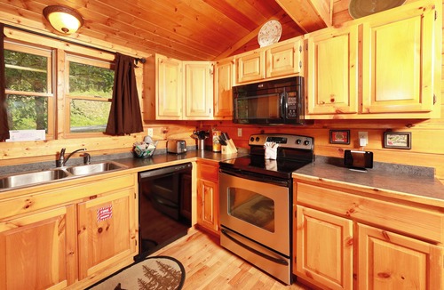 Sevierville Cabin | Premier 3-Level Cabin w/Hot Tub, Pool Table, Resort Pool, Putt Putt, Fishing
