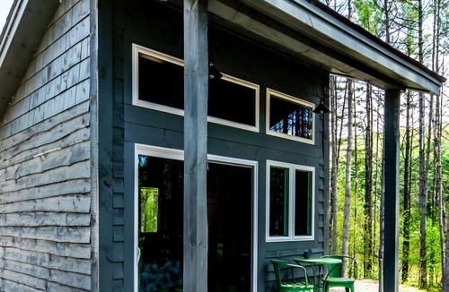 Bingham Cottage | Private 2-Person Cottage Overlooking Wyman Lake - Unit 14