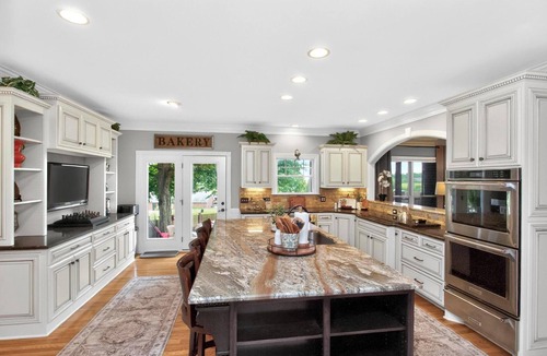 Mount Juliet House | Private 5-Acre Retreat | Hot Tub, Disc Golf