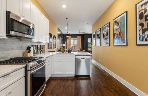 Hillsboro West End House | Private Rooftop, Near Vanderbilt, only 2 Miles from Downtown