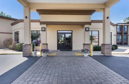 Colonie Hotel | Quality Inn Albany Colonie