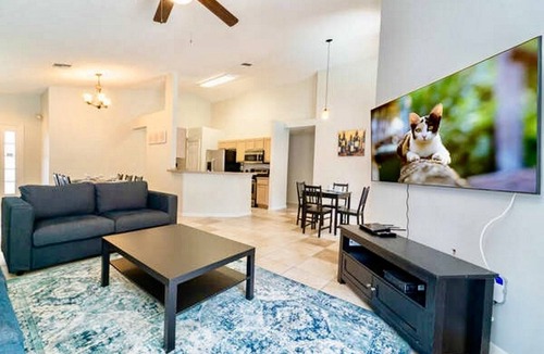 Lake Berkley Villa | Ref 03. Lake Berkley. Stunning villa own pool. Near Disney