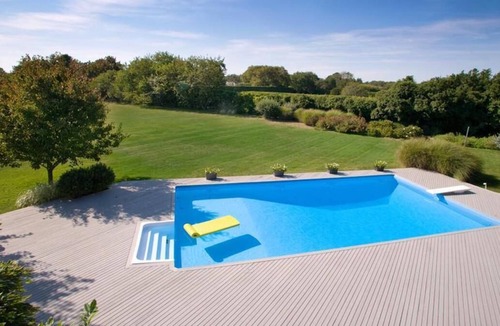 Bridgehampton House | Remarkable Bridgehampton Beach estate just minutes to private beach access