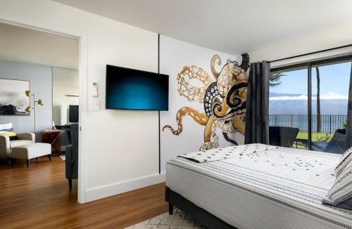 Maalaea House | Remodeled 3 Bedroom Oceanfront Condo — Sleeps 8