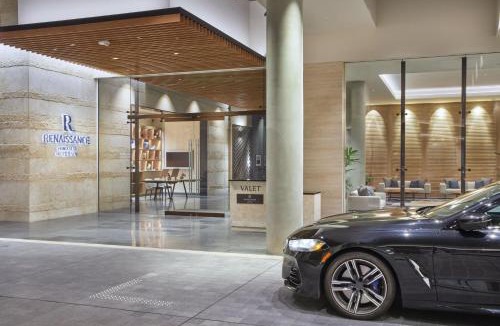 Ala Moana Hotel | Renaissance Honolulu Hotel & Spa