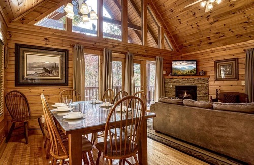 Black Bear Falls Cabin | Rest and Relax in this Fully-Equipped Cabin Rental in Gatlinburg, Tennessee
