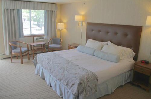 Kennebunkport Hotel | Rhumb Line Resort