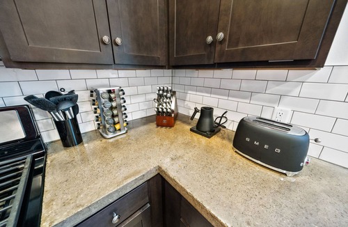 Elkhart House | River View 3BR/2.5BA | 5m DT Elkhart, 30m ND