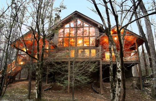 Sevierville House | Rivers Edge, 3 Bedrooms, Sleeps 8, On Stocked Stream, Hot Tub, Grill
