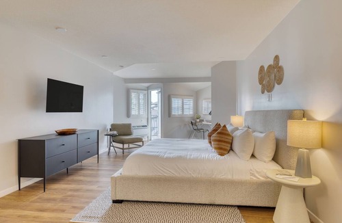 Diamond Crestview Hotel | Rooftop Ocean Views + Spa + Prime Laguna Beach Location | The Mara by AvantStay