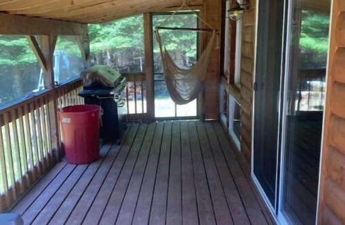 Rockwood Cabin | Secluded Cabin With Trail And Water Access