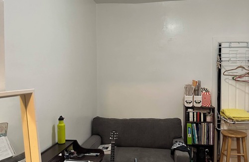 Red Hook Apartment | Semi-Private Sleeping Quarters in Red Hook, Brooklyn
