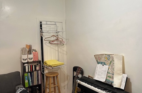 Red Hook Apartment | Semi-Private Sleeping Quarters in Red Hook, Brooklyn