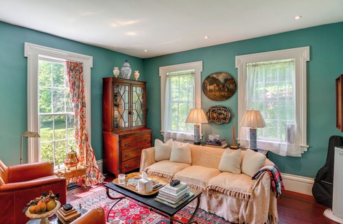 Middlefield House | Serene and Historic Farmhouse in the Berkshires