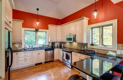Bovina Center House | Serene Mountainside Retreat with Panoramic Views & Game Room in Bovina, New York