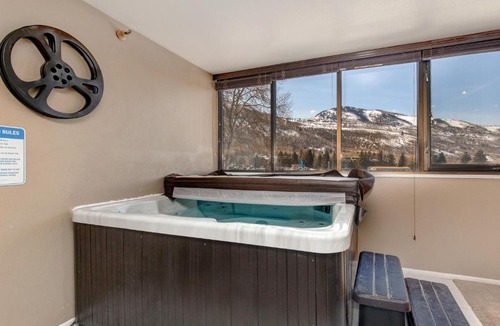 North Park City Apartment | Silver King #319
