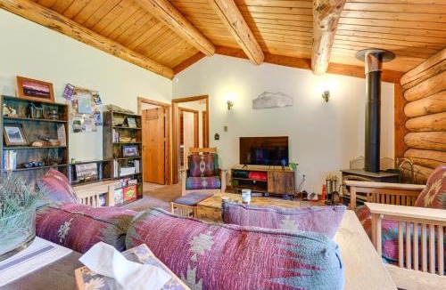 Diamond Ridge House | Ski, Hike & Snowshoe: Homer Getaway w/Fire Pit
