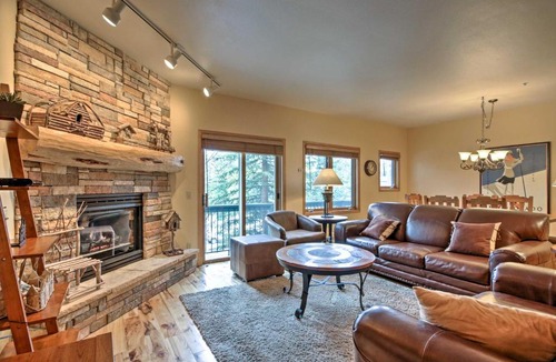 Four O'Clock Apartment | Ski-In Antlers Lodge Condo Less Than 1 Mi to Main St Breck