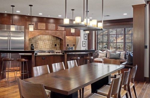 Empire Pass Condo | Ski-In/Out Deer Valley 3BR Luxury Condo Gym Hot Tub Deck Stunning Views