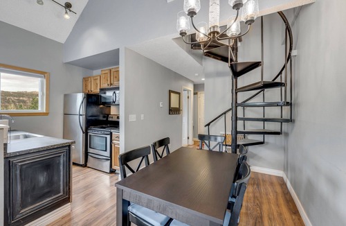 Four O'Clock Condo | Ski in/Ski-out 1 bedroom + loft, 2 bath. Pet Friendly!