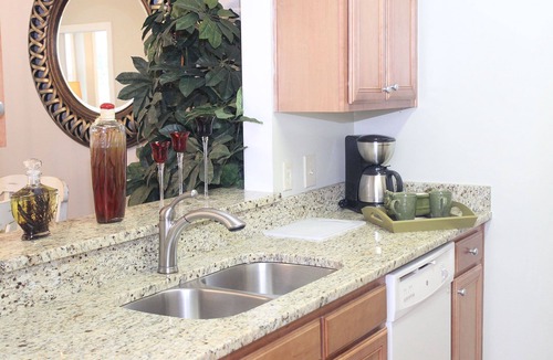 Lackey Condo | Sleeps 12 - Large 4BR Townhome, Indoor/Outdoor Pool, Golf, Close To Theme Parks!