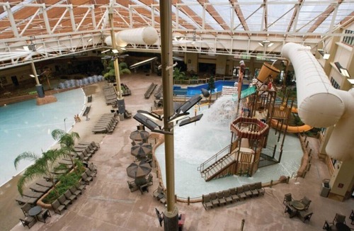 Sevierville Condo | Smokies | Splash Park Vacation | Resort Pools | 2BR Deluxe