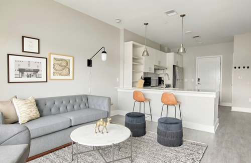 Hillsboro West End Apartment | Sonder by Marriott Bonvoy Belcourt Apartments Hillsboro Village