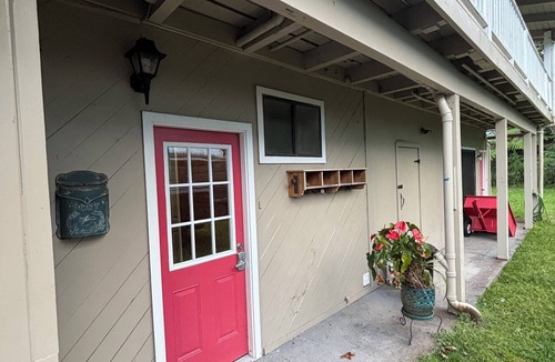 Mountain View Apartment | Soothing 2-bedroom apartment in Mountain View, minutes from Volcano NP