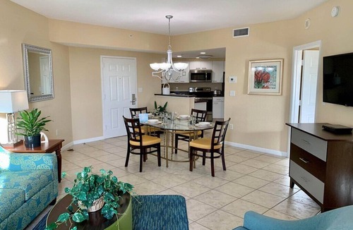Weston Apartment | Spacious 2 BR | Vacation Village At Weston